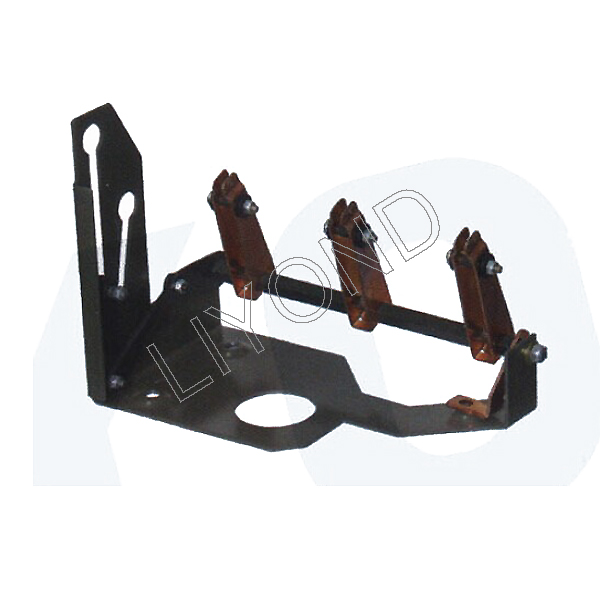 Под заземляющим устройством